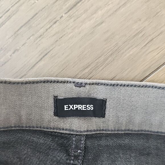 Nearly NEW Express Light Gray Flared Jeans, Womens Size 4 - Picture 2 of 6